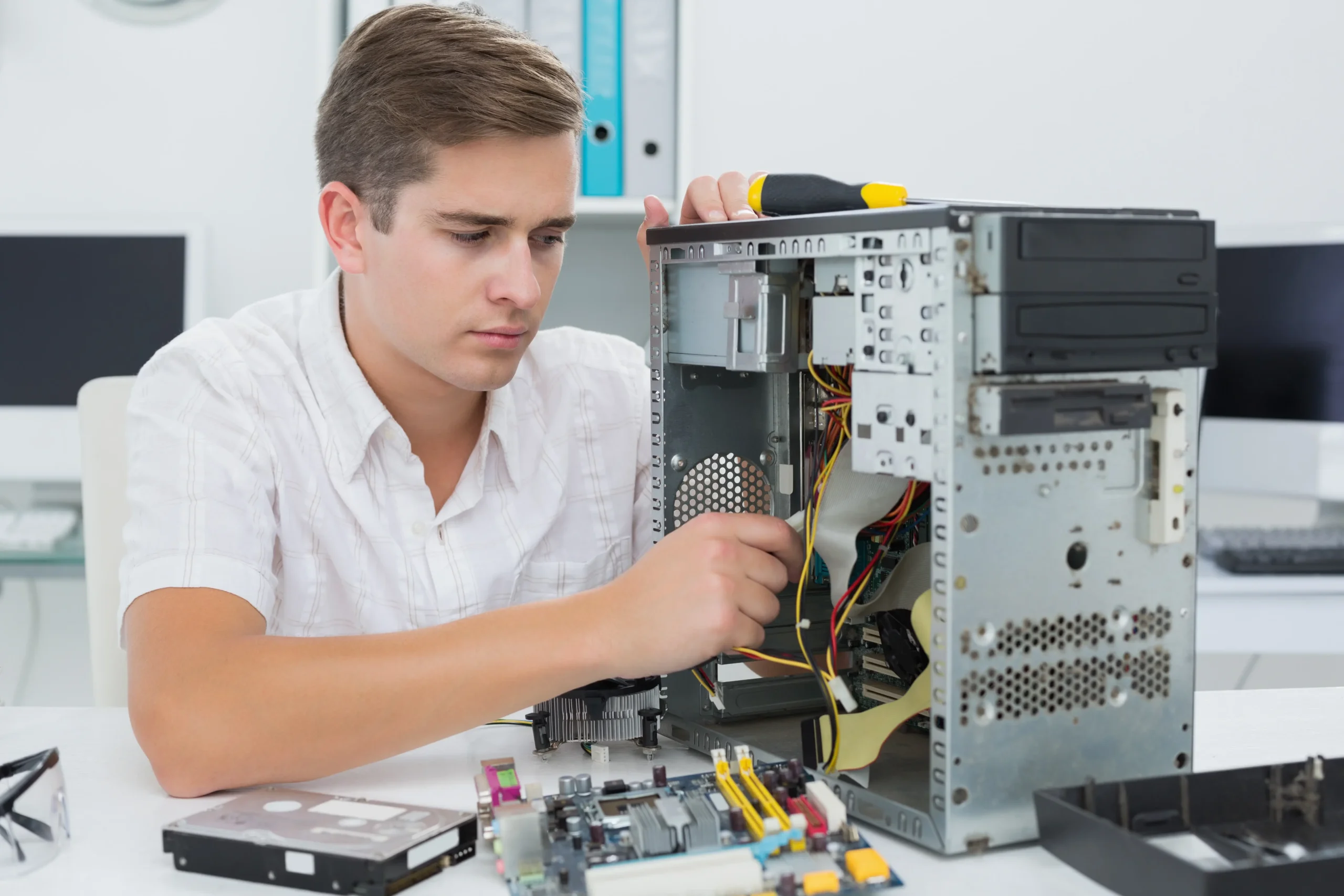 10 Essential Computer Maintenance Tips to Extend Device Lifespan